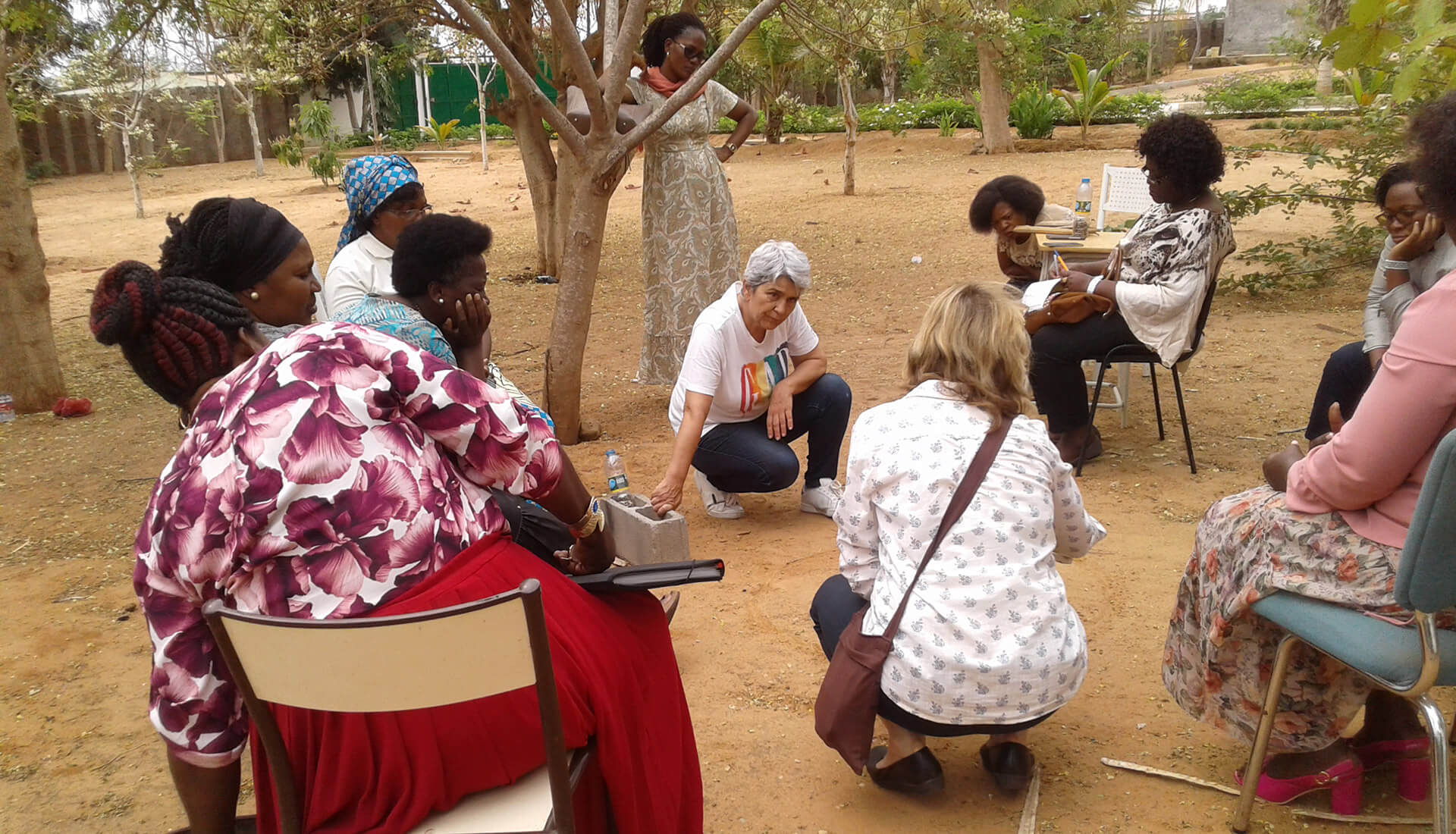 Stella Smith conducts a workshop in Angola